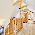 別荘 Wellness & Golf Chaloupka Ovcarna Nová Bystřice