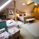 Сasa de vacaciones Wellness&golf Chaloupka Ovčárna