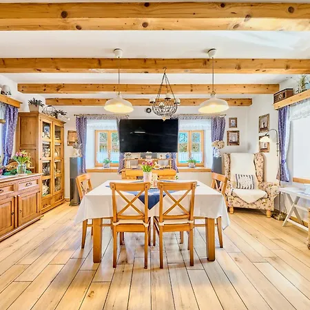 Semesterbostad Chaloupka Ovcarna Jindřichŭv Hradec